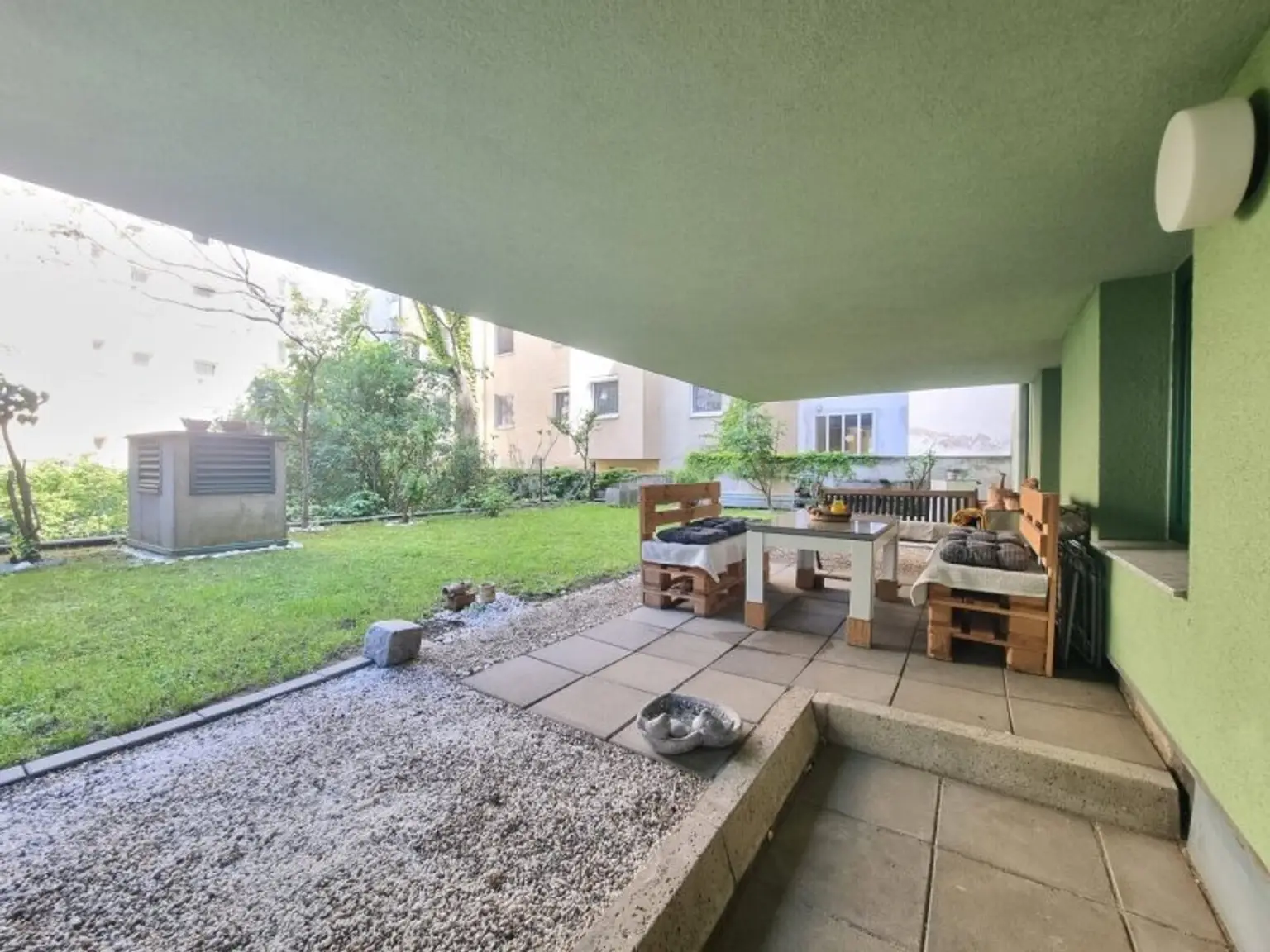Bereit für den Einzug - Zentrale 3-Zimmer-Wohnung mit separater Küche - Ideal für Familien oder WGs!