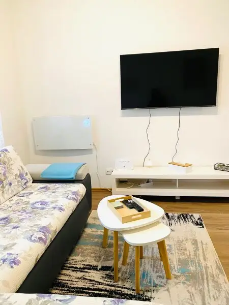 ENTZÜCKENDE 2 - ZIMMERWOHNUNG IN TOP LAGE!
