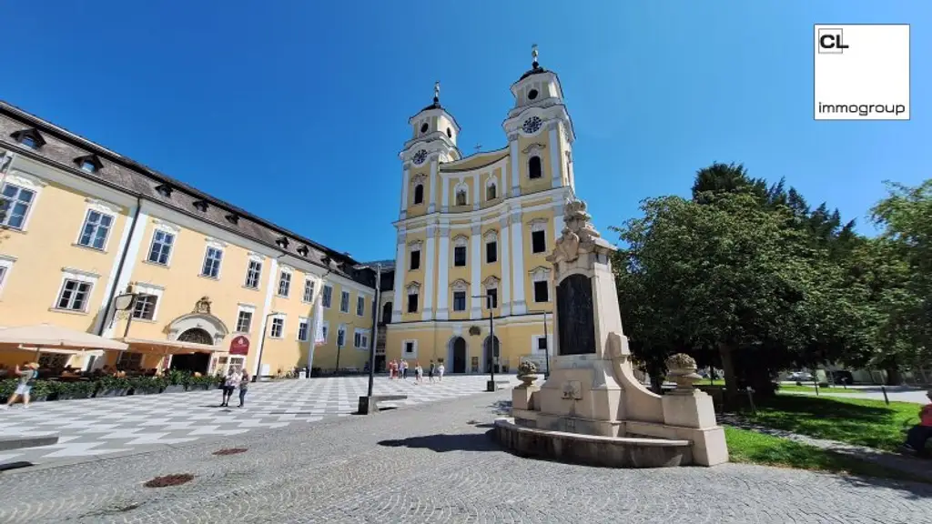 Exklusives Wohnen im Schloss Mondsee mit Badeplatzmitnutzung!