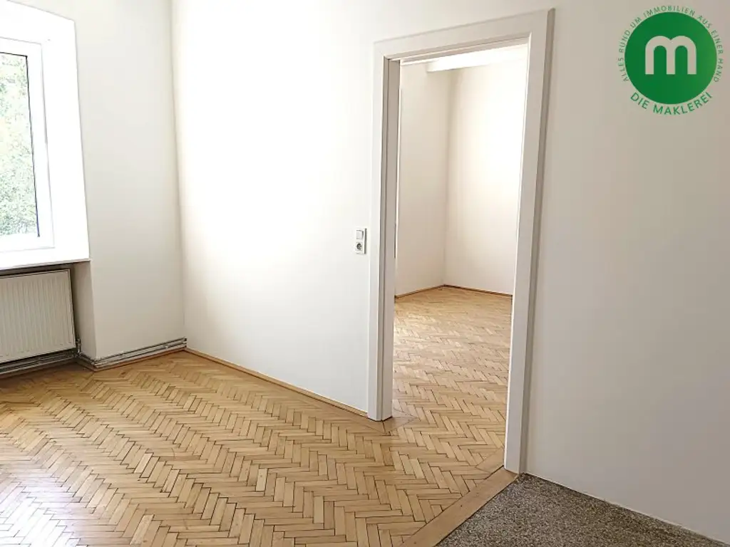 Unbefristete Miete: geräumiger 2-Zimmer-Altbau