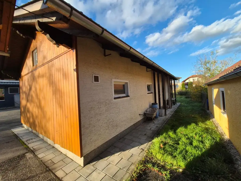 Baugrund mit Bestand