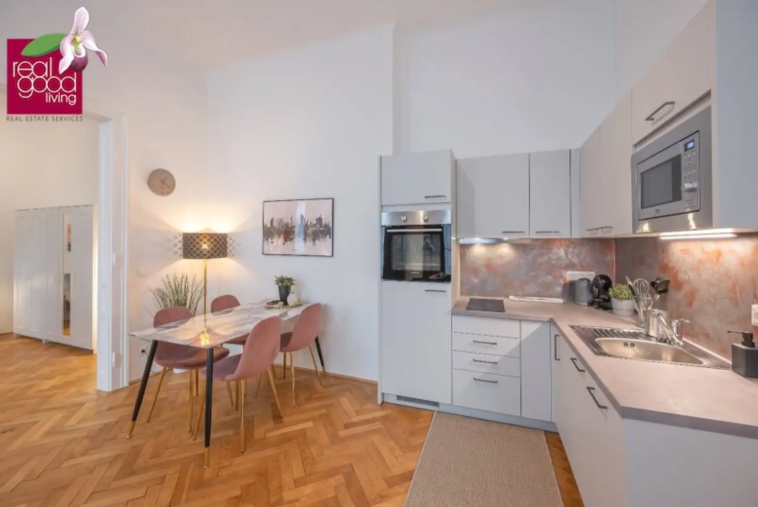 Altbau-Cityapartment komplett hofseitig & ruhig – sofort bezugsfertig | 3 Zimmer