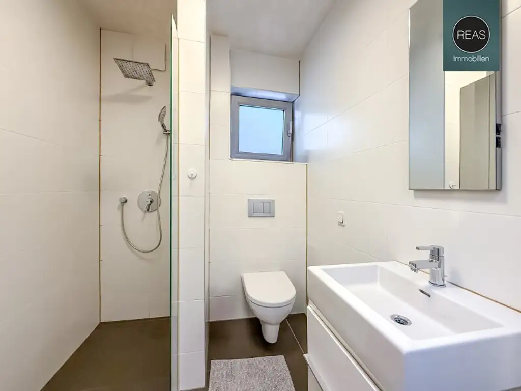 Traum Maisonette - Wohnung mit Garten - Terrasse und Garage in Hietzinger Bestlage!