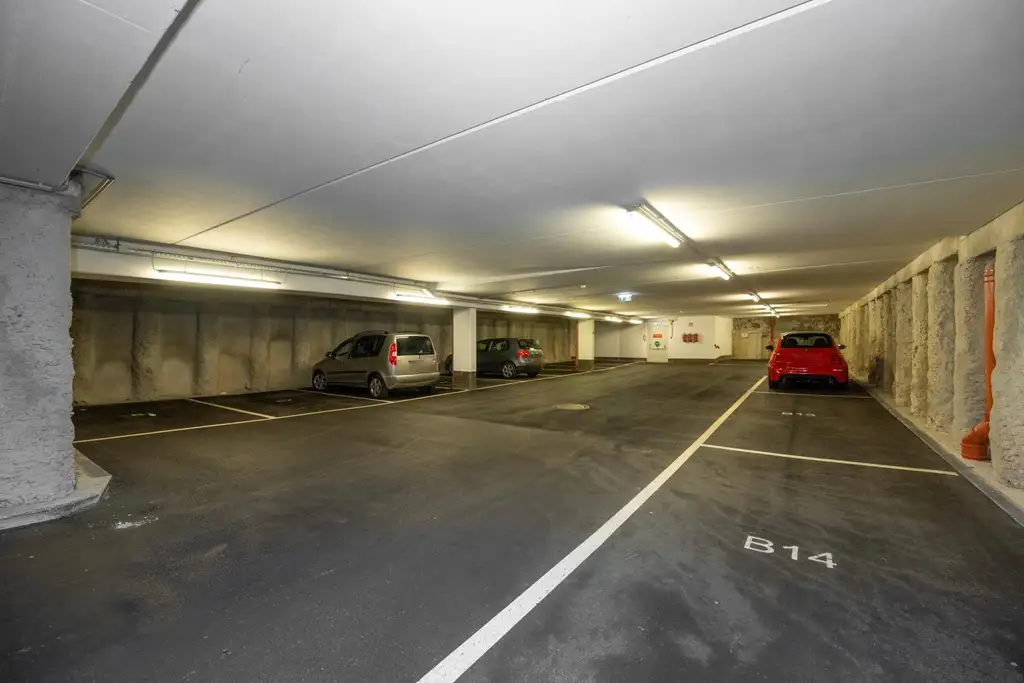 TRADITION TRIFFT MODERNE – EINZIGARTIGES WOHNJUWEL – ZENTRUM VON STEYR! Exklusives Wohnen über zwei Etagen mit traumhafter Dachterrasse!