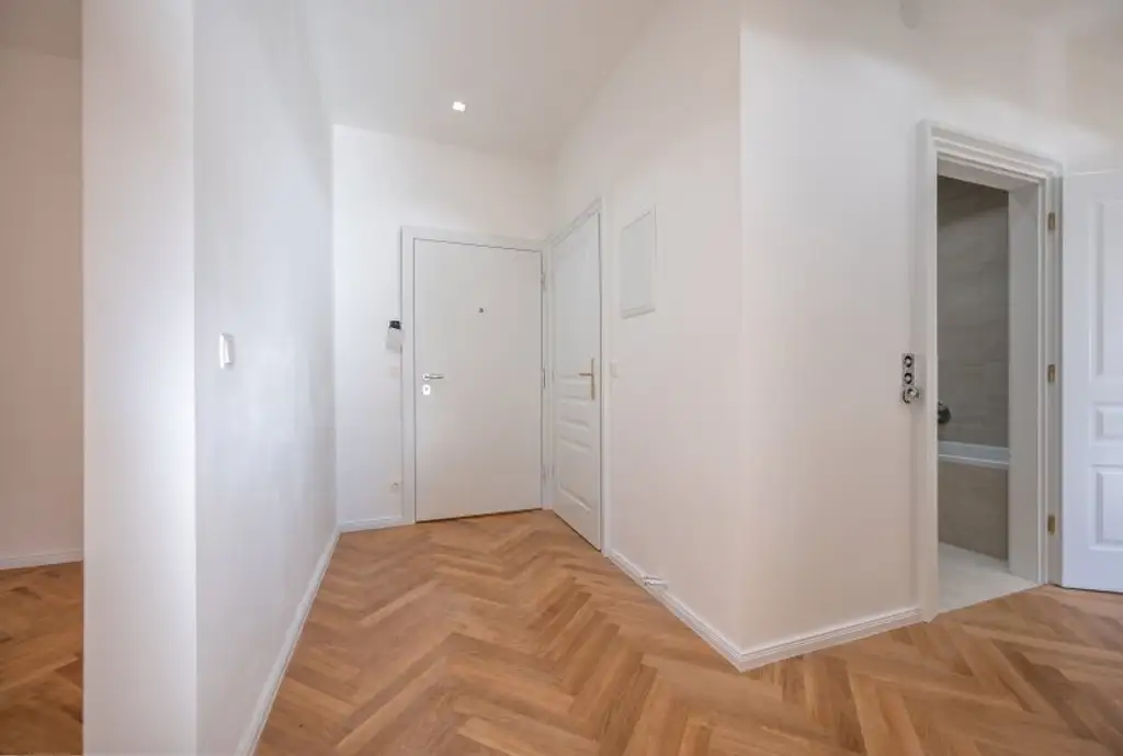 ++NEU++ Fantastische 3-Zimmer Altbauwohnung – Generalsaniert & Stilvoll