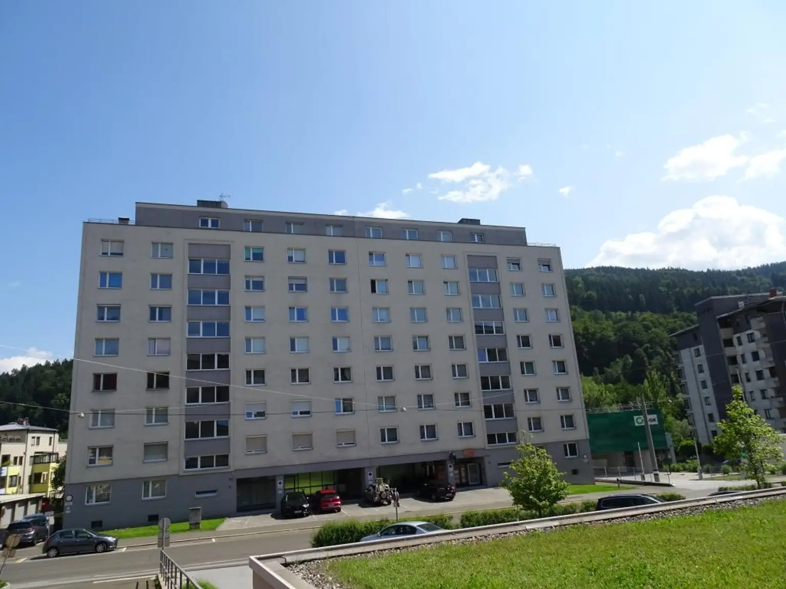 Sonnige 2,5-Zimmer-Wohnung mit Balkon und Mieter!
