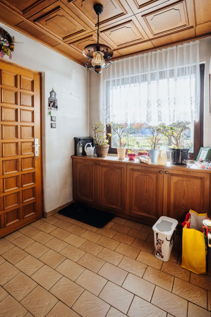 Straßgang: 140m² Einfamilienhaus mit Potenzial! Baudichte 0,3-0,6 sonnig gelegen!