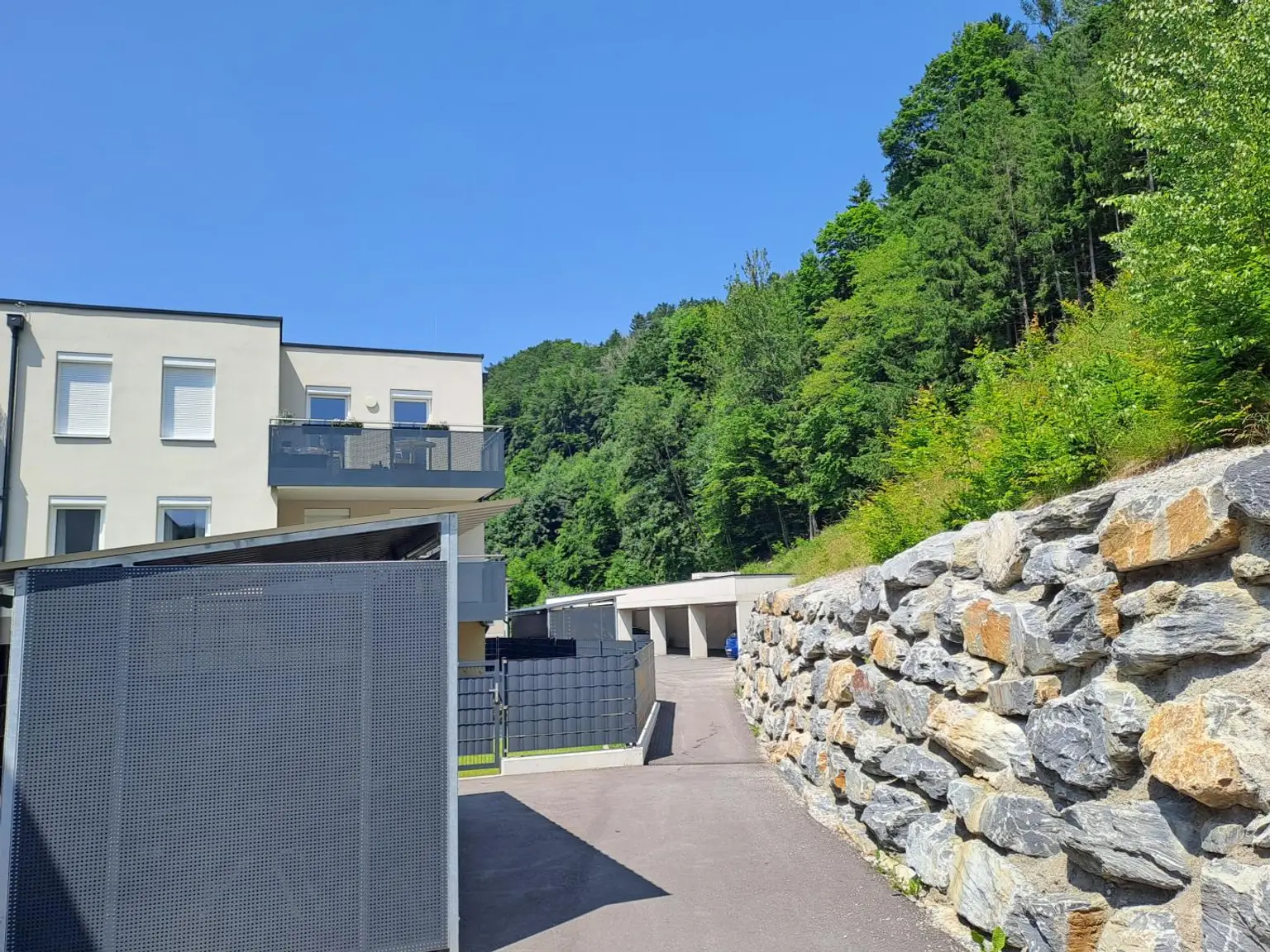 inkl. Stellplatz im Freien