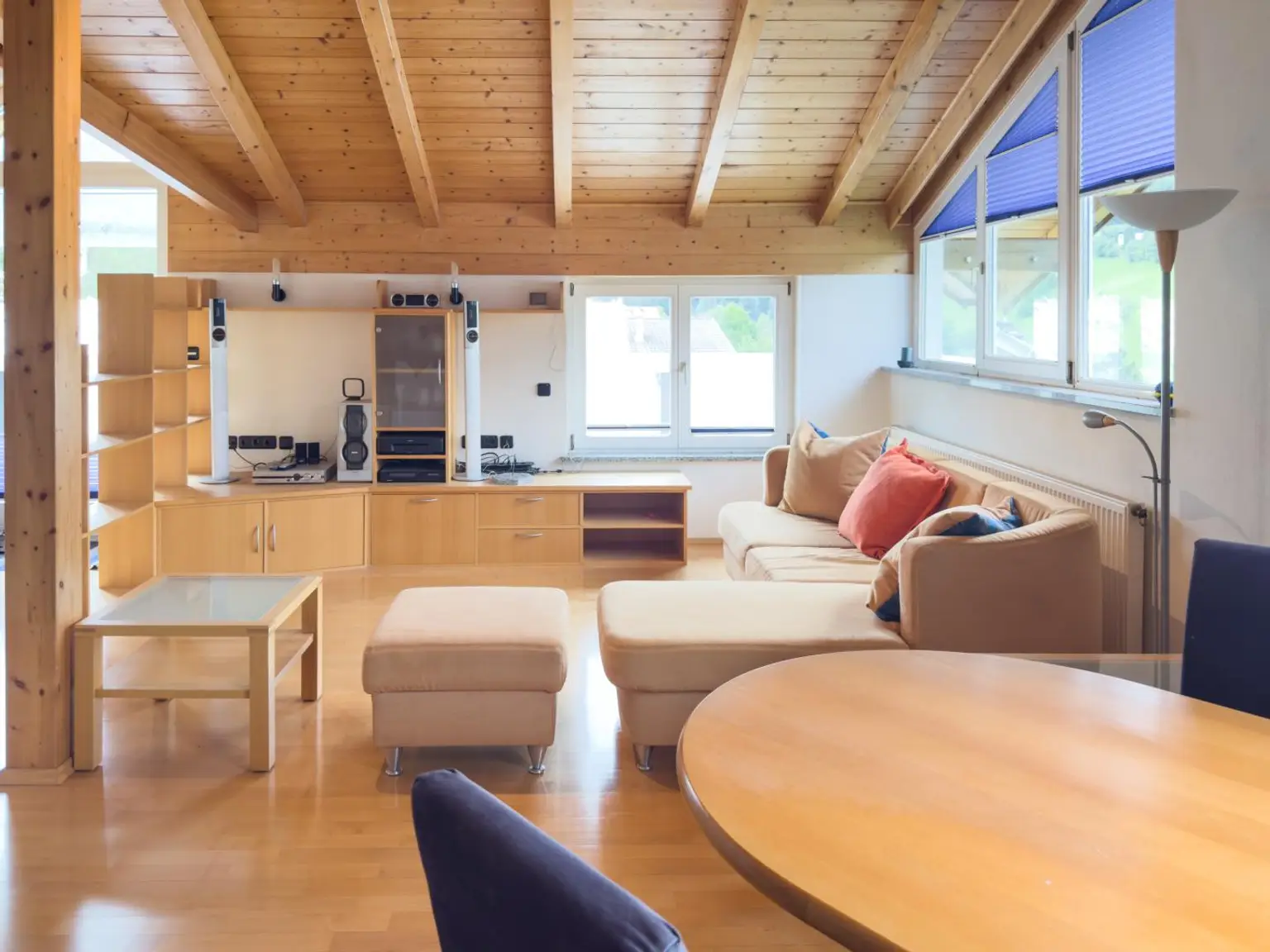 Weitblick über das Wipptal  - Dachgeschoßwohnung mit zwei Ebenen in Steinach