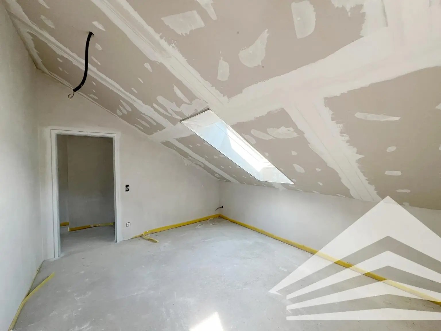Außergewöhnliches 4-Zimmer Penthouse mit großem Balkon in Puchenau!
