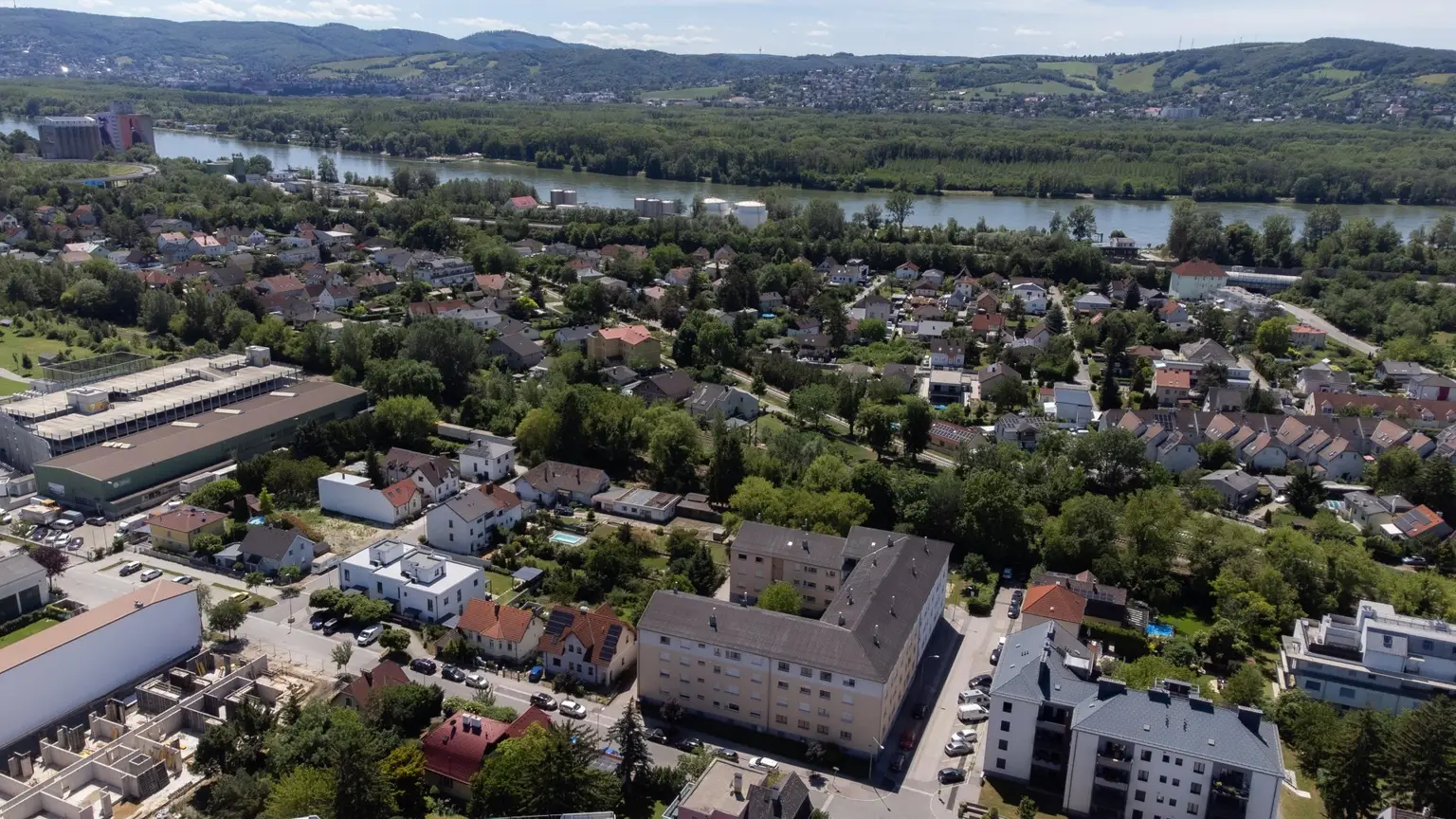 01 ETW 2100 Korneuburg Luftaufnahme
