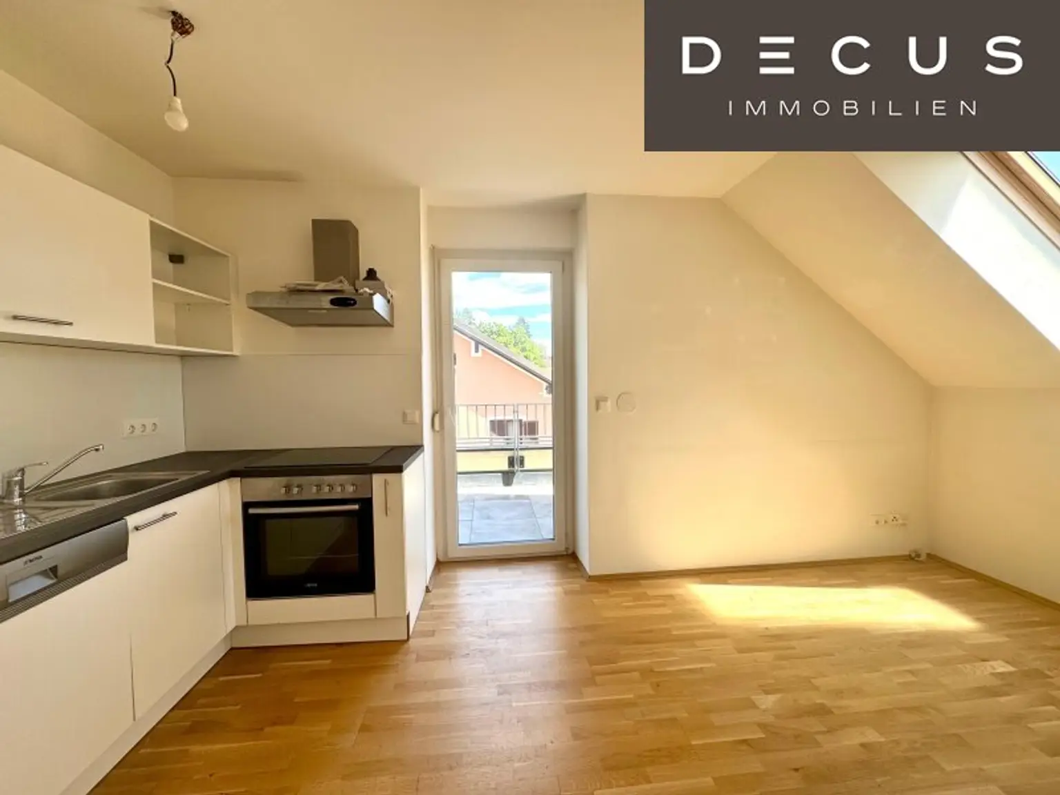 | ENTZÜCKENDE KLEINWOHNUNG | ca. 39m² | 2.OG | MIT TERRASSE | IN GRAZ-RAGNITZ