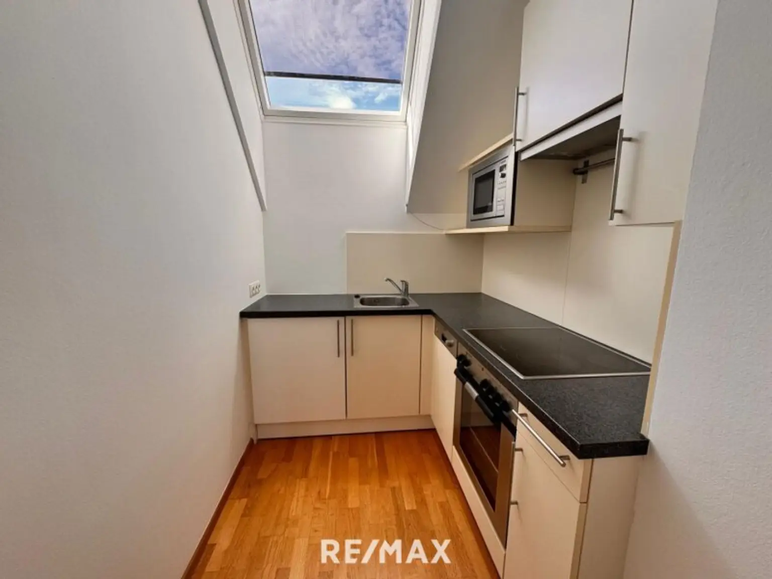 Wohnen in Döbling: Helle 3-Zimmer-Wohnung mit Balkon und Terrasse