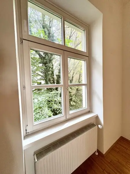 NEU! WG-Geeignete 3,5 Zimmerwohnung in wunderschönem Altbauzinshaus!