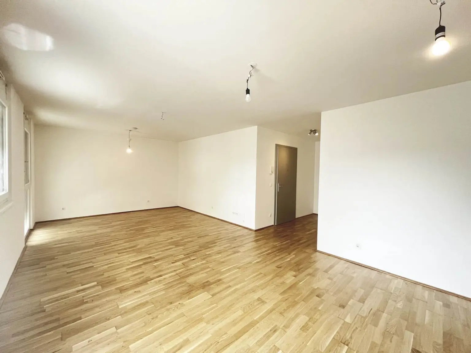 Q11 Leben in Simmering  - 
1-Zimmer-Wohnung mit Balkon und Deckenkühlung!