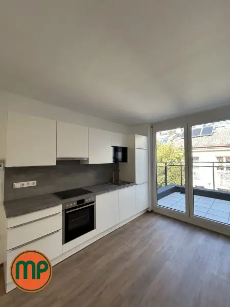 Erstbezug - traumhafte Dachterrasse inklusive