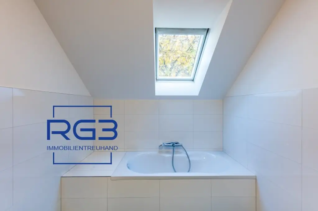 Großes Einfamilienhaus mit großem Garten # Provisionsfrei