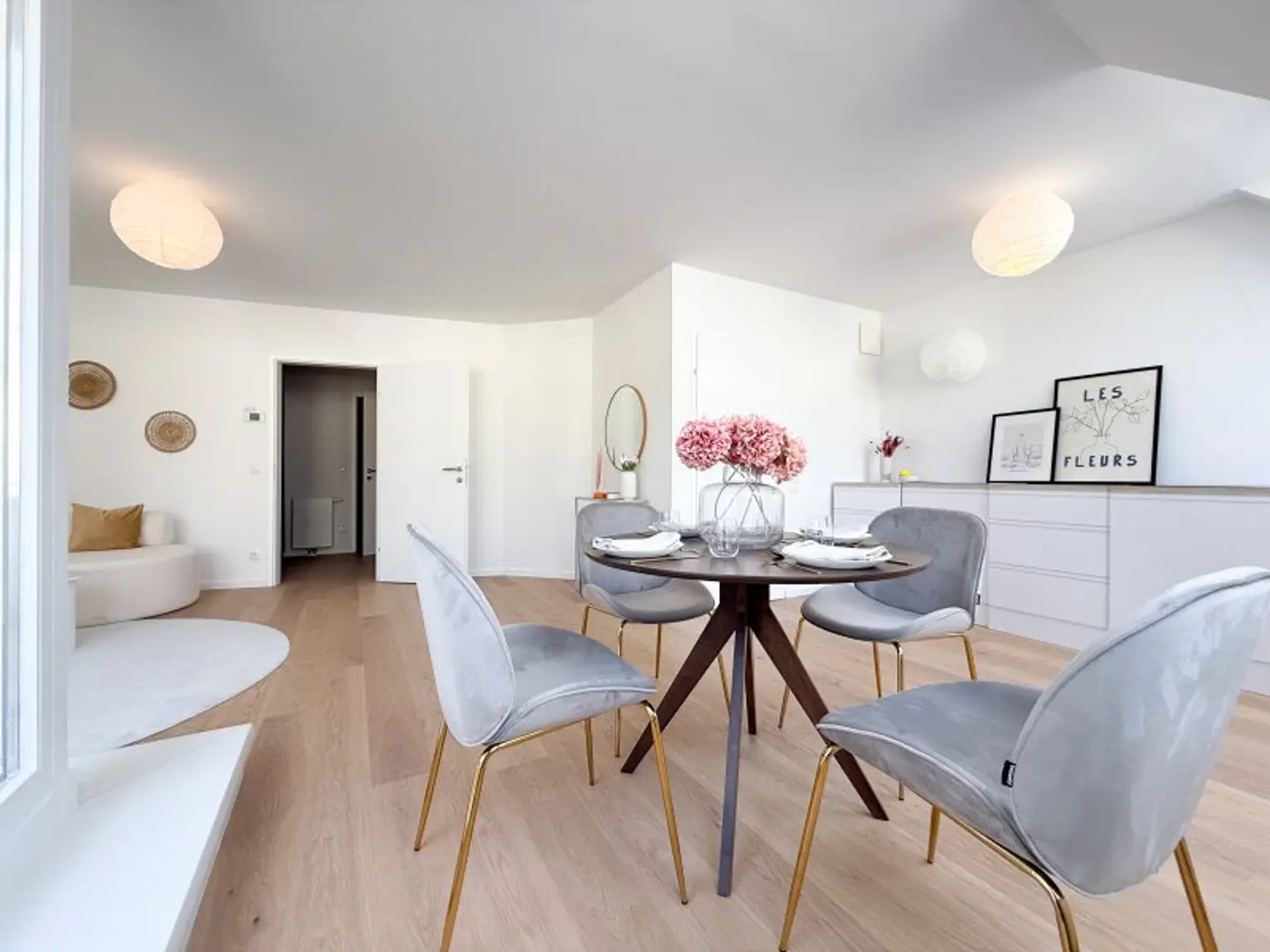 Lichtdurchflutete Dachgeschoss-Maisonette mit Terrasse in begehrter Lage Währings