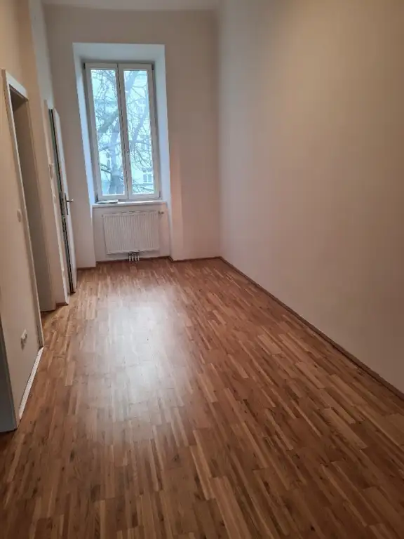VR