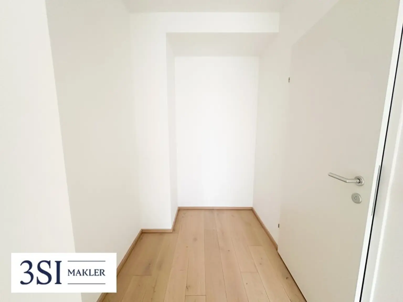 Helle 2-Zimmerwohnung mit südwestseitigem Balkon - in Top-Lage des 9. Bezirks