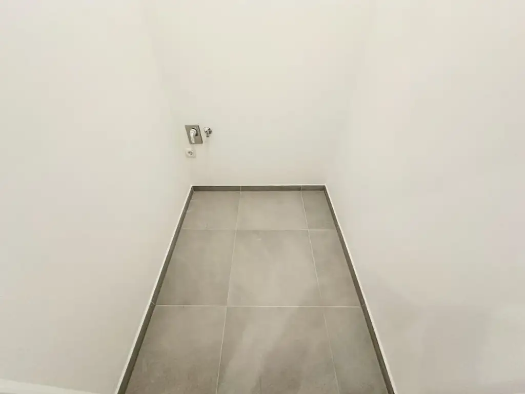 Stilvolle Altbauwohnung mit 5 Zimmern im Herzen von Wien-Währing