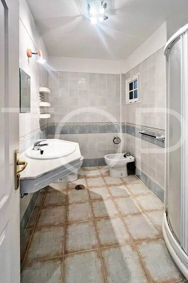 WhatsApp Image 2025-11-07 at 11.10.36