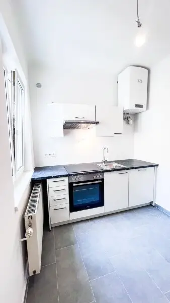 TOP SANIERTE 1-ZIMMER-WOHNUNG IN FAVORITEN