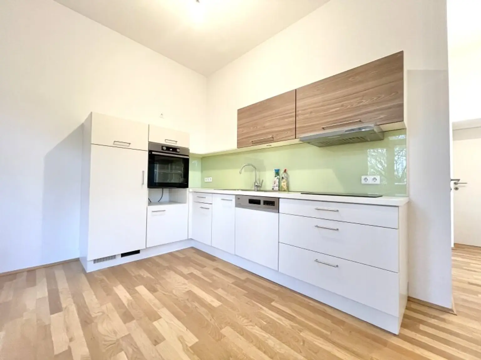 Großzügige 2-Zimmer-Wohnung mit Terrasse und Garten in Top-Lage des 19. Bezirks – Nähe Kahlenberg