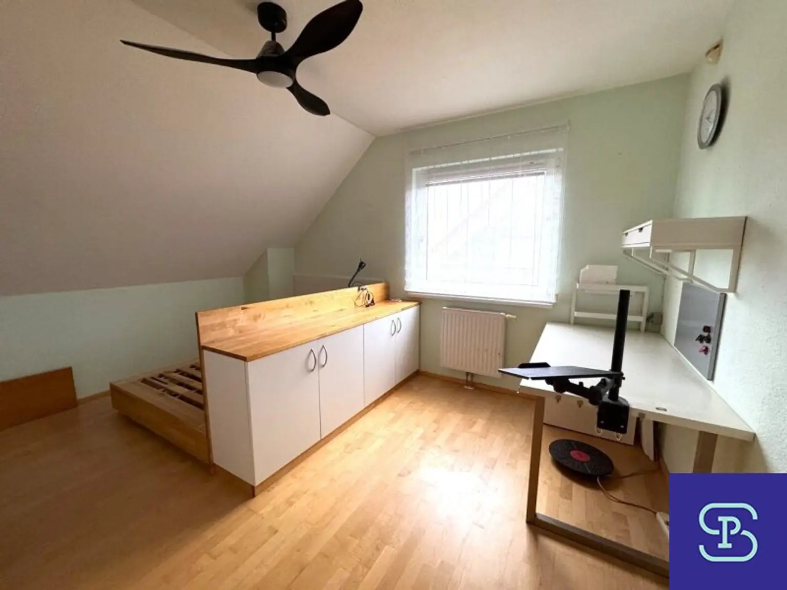 Zimmer 6 OG