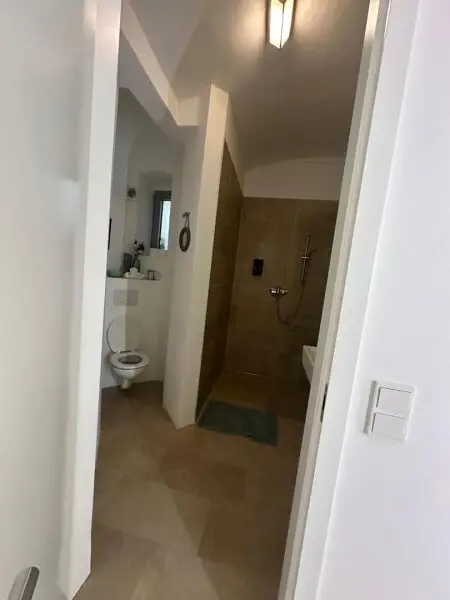 UG Dusche + WC