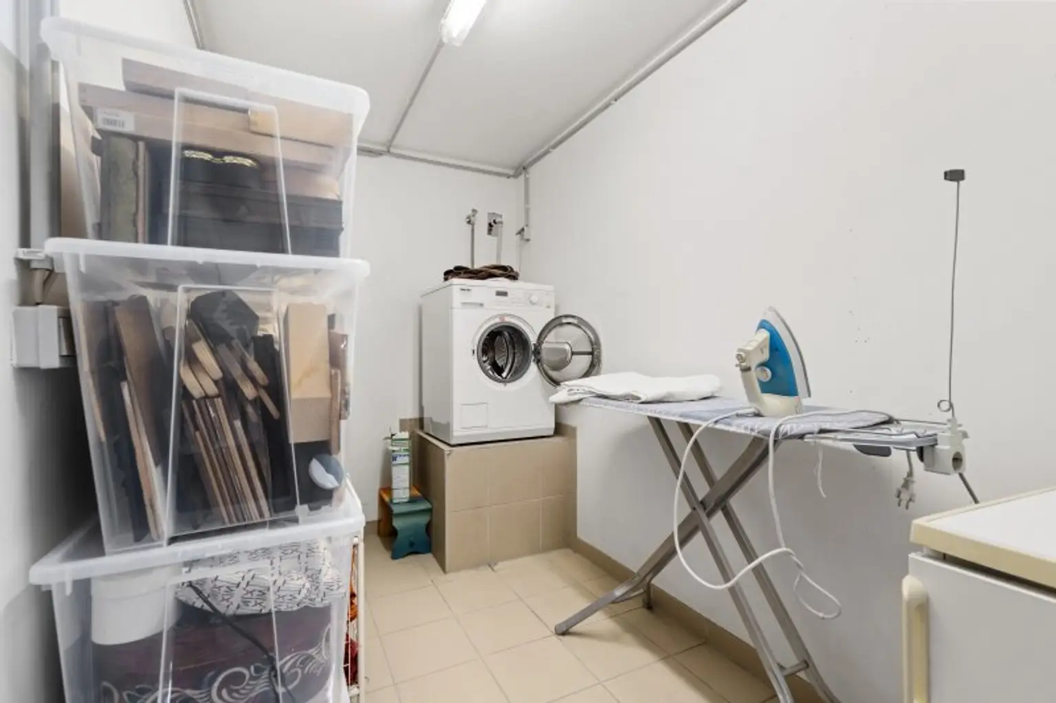 Seltenes Atriumhaus in 1220 mit KFZ Stellplatz