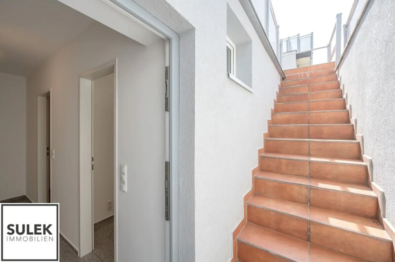 Einfamilienhaus in absoluter Traumlage am Schafberg // Dachterrasse mit Weitblick über die Stadt!