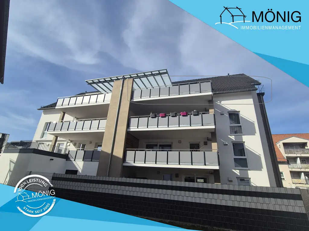 Hochwertige Maisonette-Wohnung mit 5,5 Zimmern, Dachterrasse und 2 Stellplätzen in Holzgerlingen