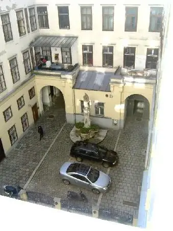 08. Mietwohnung 1040 Wien