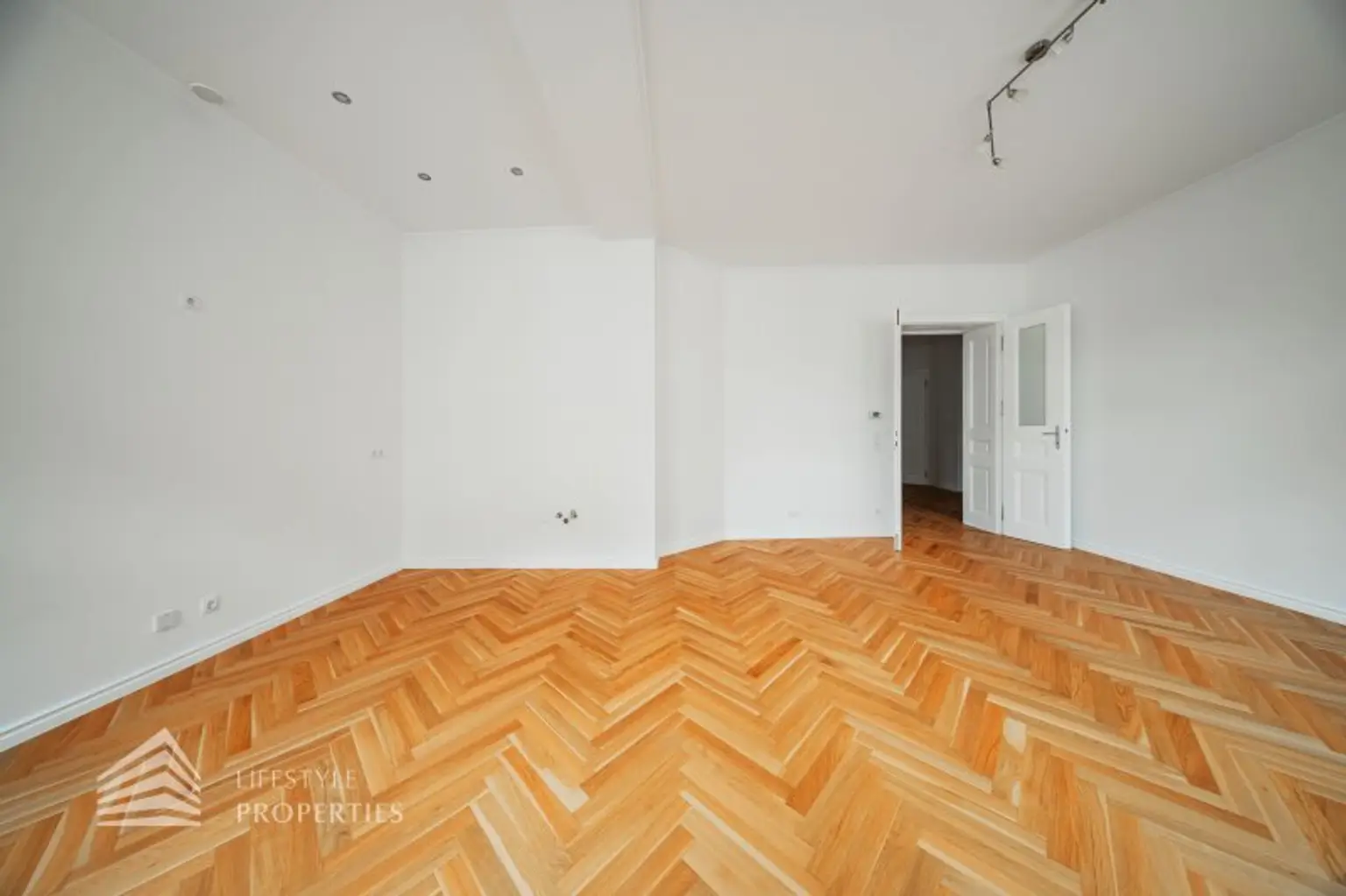 Helle 3-Zimmer Erstbezug Wohnung, Nähe Meiselmarkt
