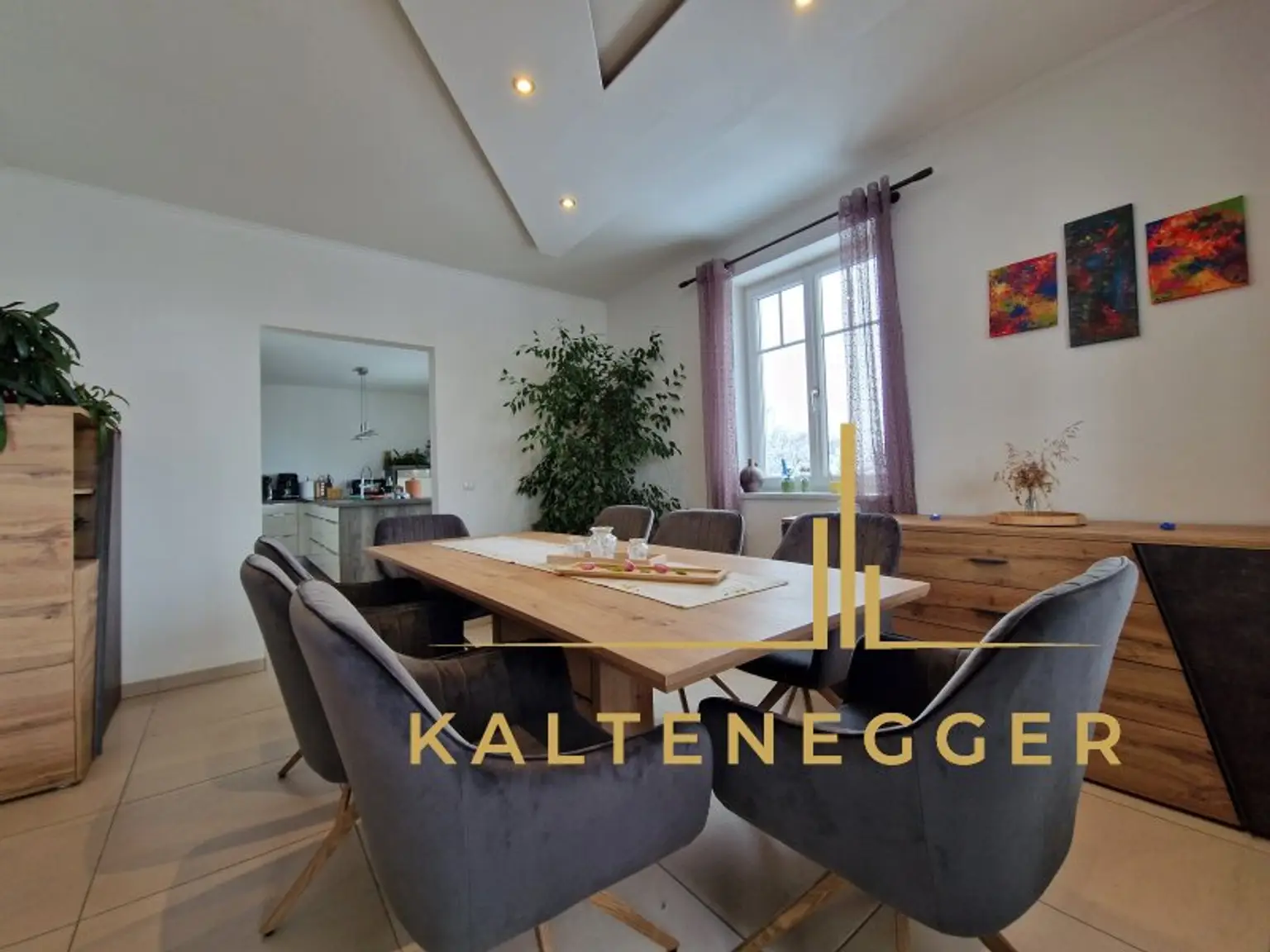 Wohneinheit 2: Esszimmer ca. 13,95 m²