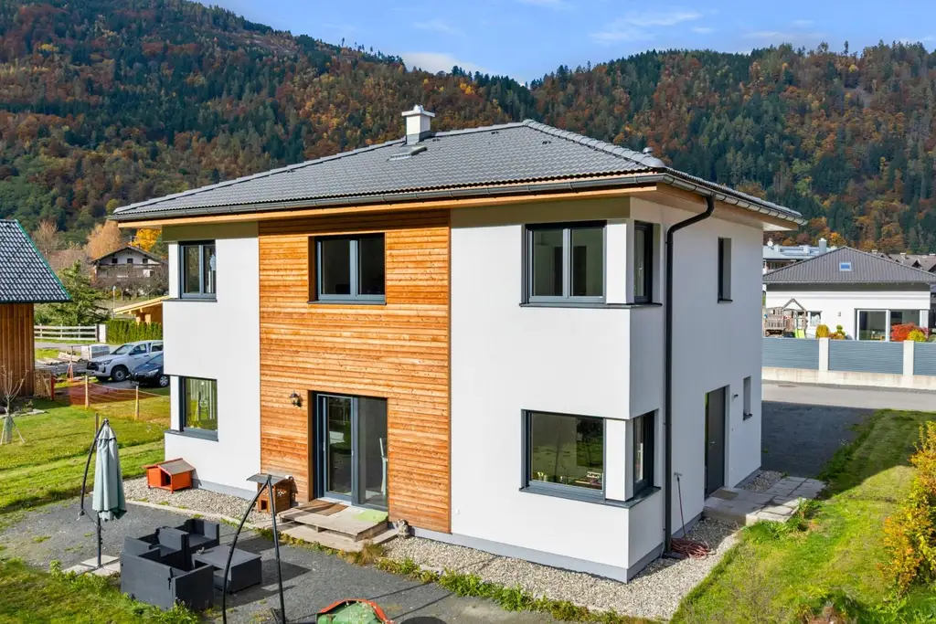 Modernes Fertighaus mit großem Grundstück in Sachsenburg