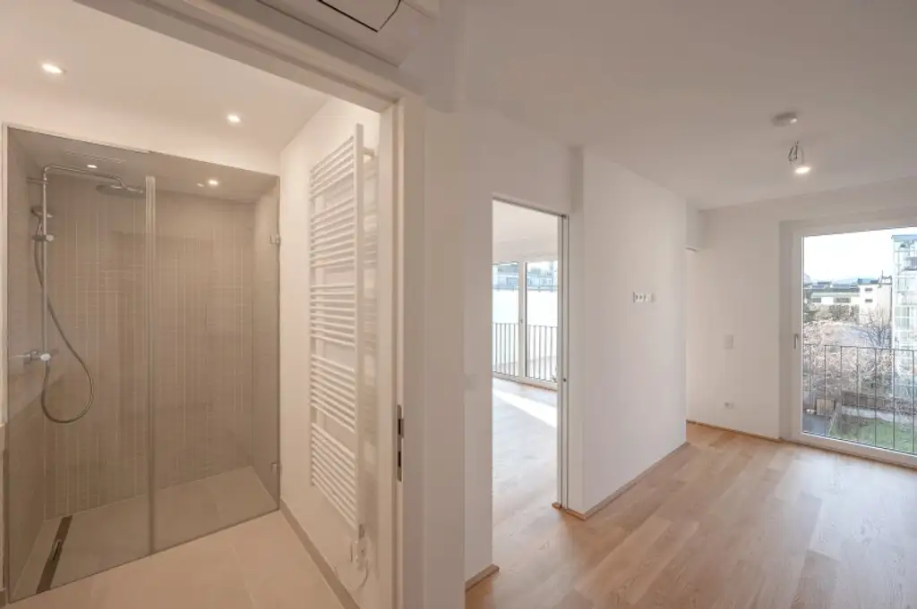 EDUART-Die Kunst des Wohnens: Hochwertiger 2-Zimmer ZWEITBEZUG mit ca. 3m² Loggia! (6/5) VERFÜGBAR AB DEZEMBER!
