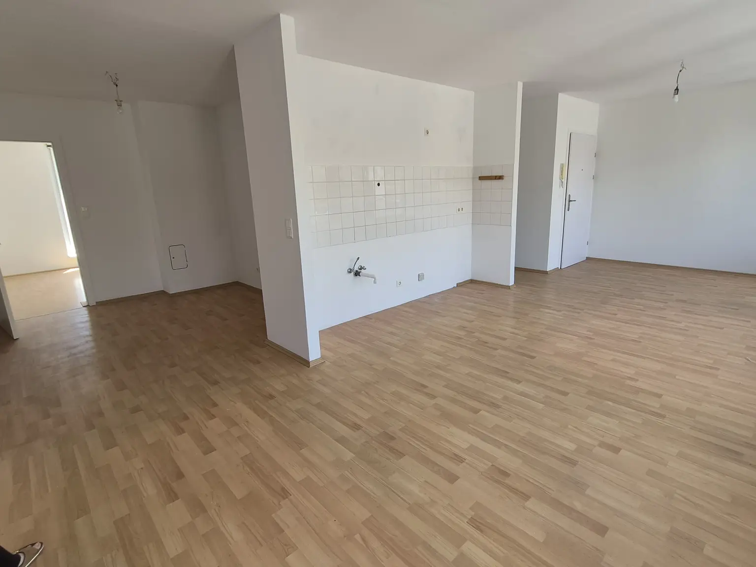 Ca. 68,40 m² Terrassenwohnung mit 24,70 m² südostseitiger Terrasse