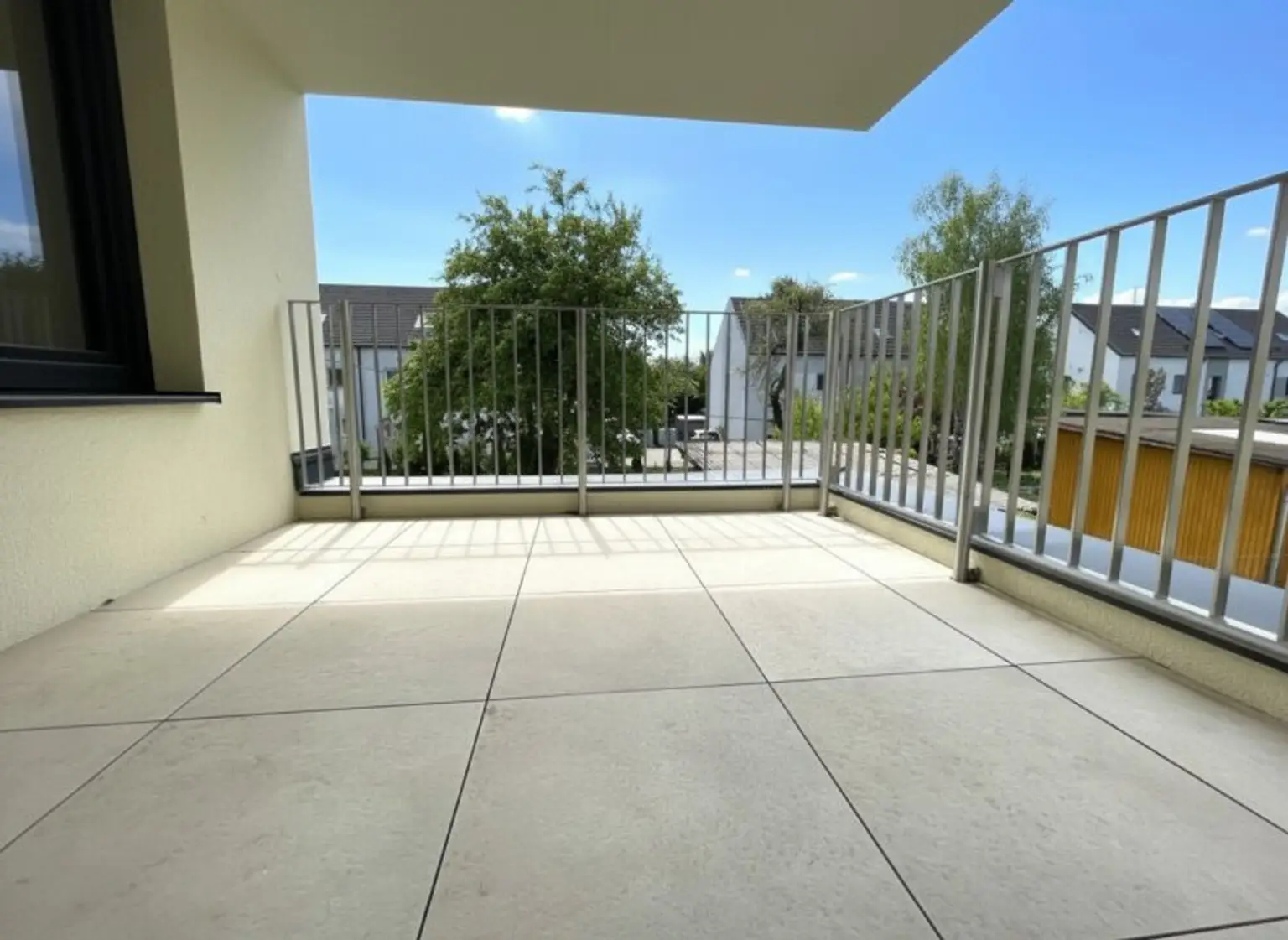 Wunderschöne 2 Zimmerwohnung in Grünruhelage mit Balkon