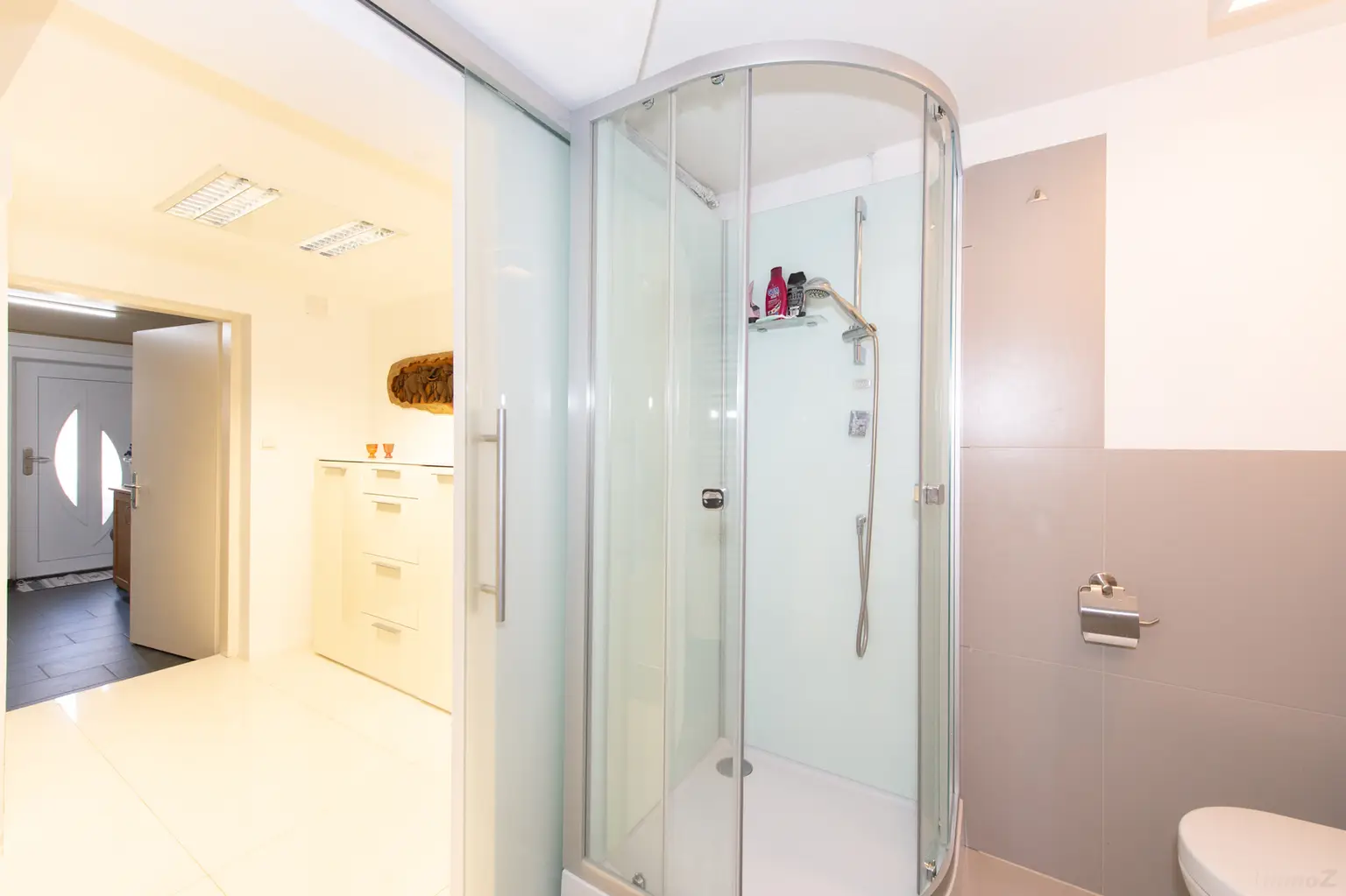 Wüstenrotstrasse-13