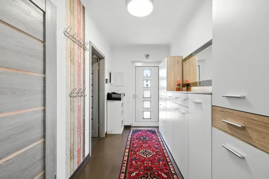 Exklusives Wohnerlebnis: Hochwertiges Zuhause auf 1300 m² Eigengrund am Wiener Stadtrand!