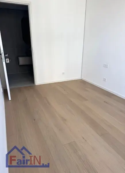 DANUBEFLATS: Exklusive 2-Zimmer-Wohnung mit Balkon im 37. Stock***