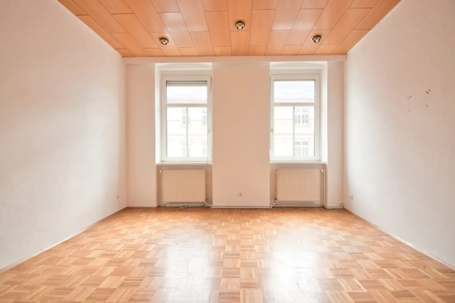 Top Grundriss | gepflegte, helle 2-Zimmer-Wohnung mit separater Küche | Kurzzeitvermietung möglich