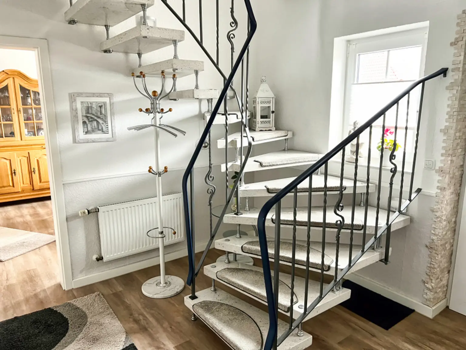 In toller Waldrandlage! TOP-gepflegtes Einfamilienhaus in Rastdorf!