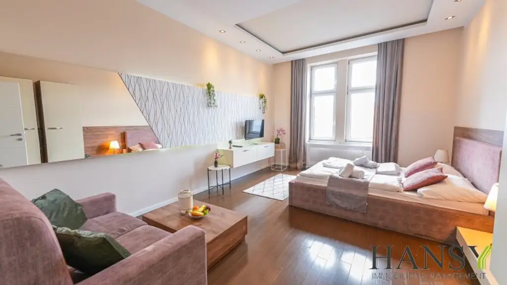 Charmante vollmöblierte Wohnung- mit Lift!