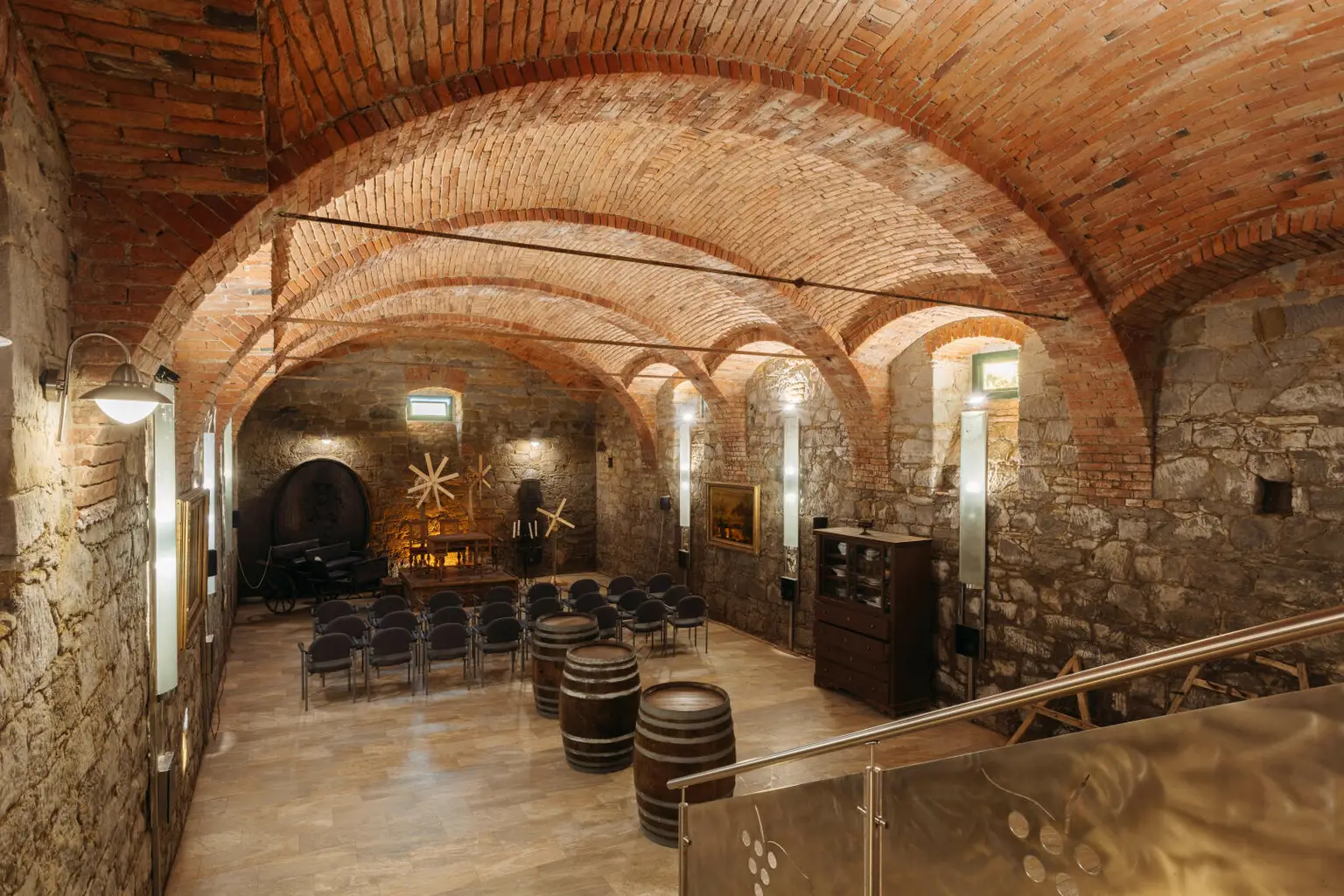 Buschenschank/Heuriger Eory zum Traubenkogel zu verkaufen!