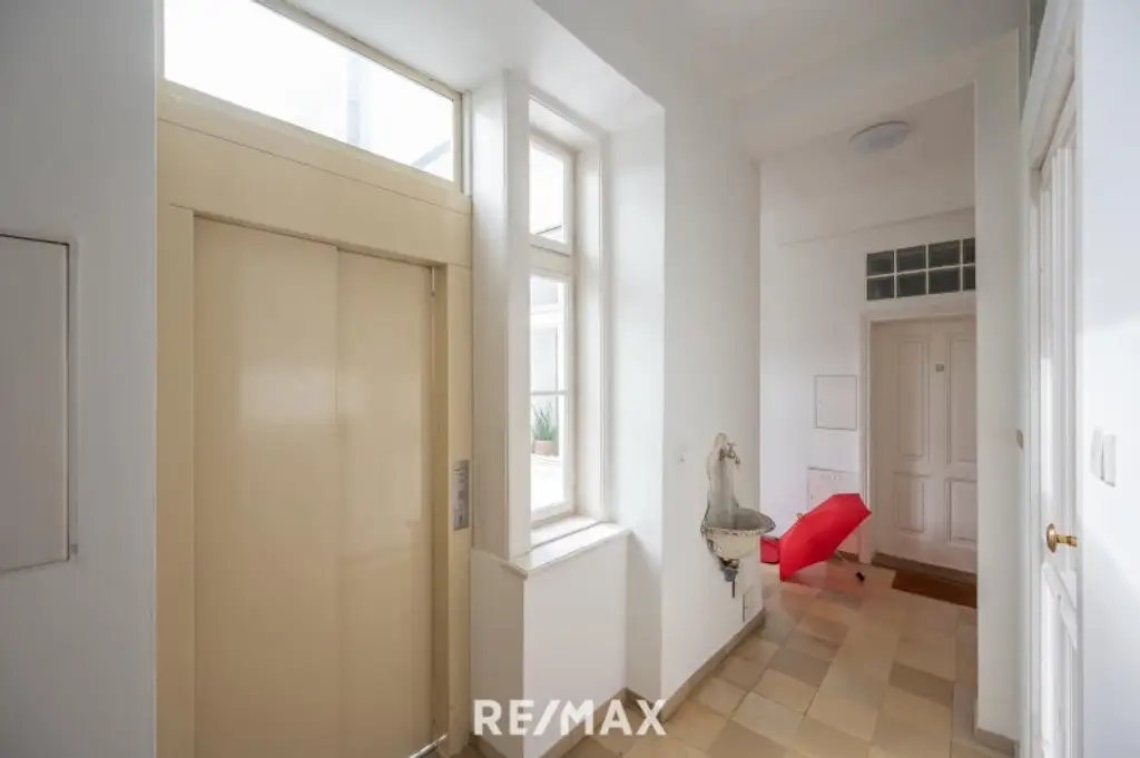 ALTBAUBWOHNUNG - PERFEKTER SCHNITT