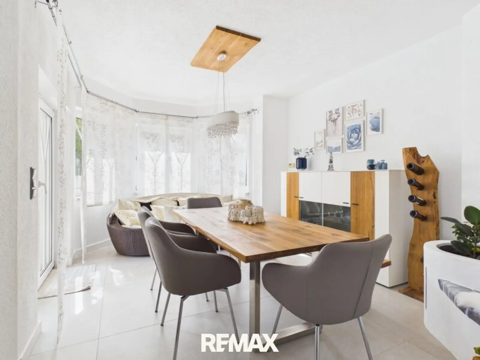 7643 Speisezimmer