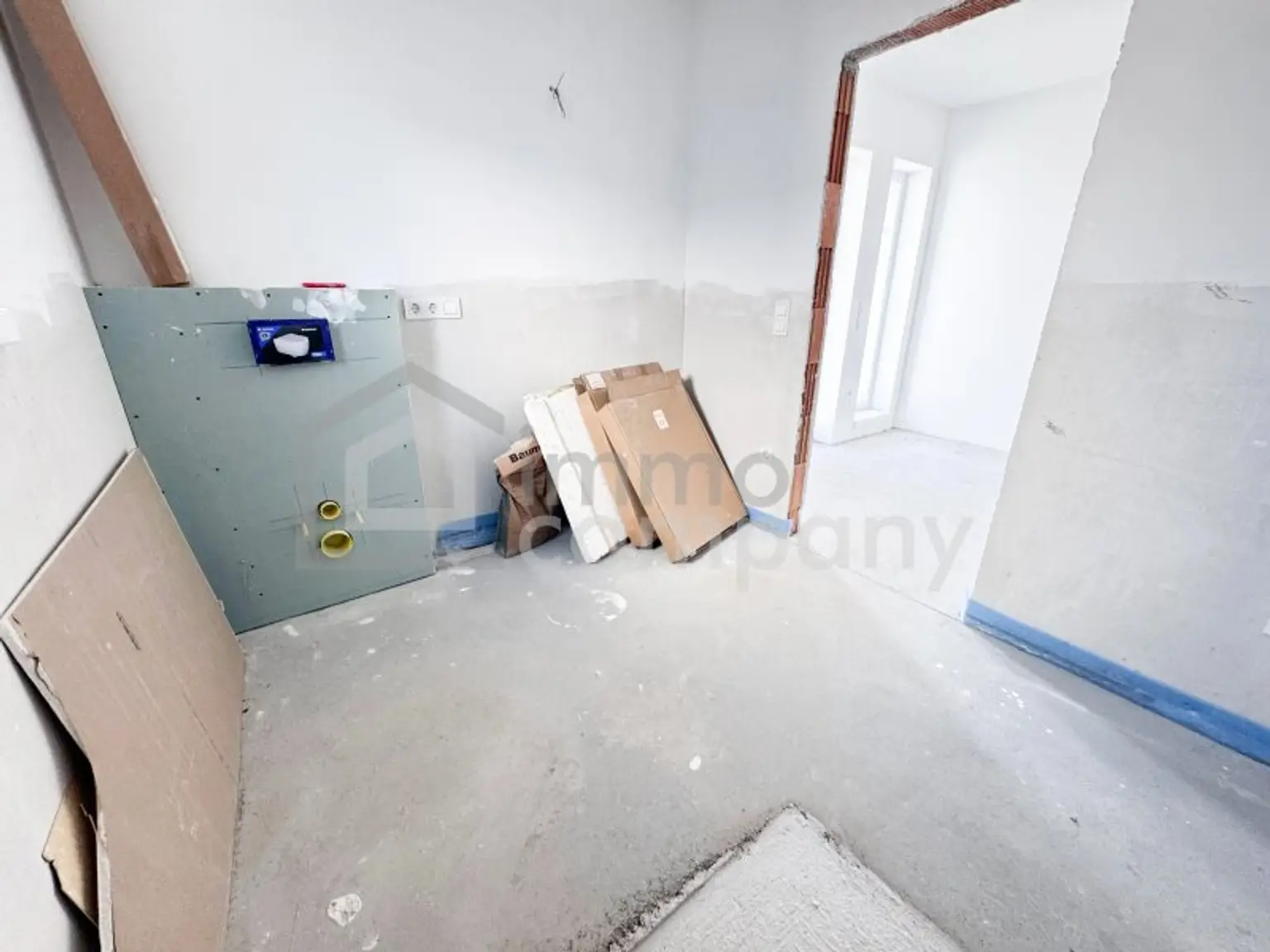 MODERNE DOPPELHAUSHÄLFTE in Sollenau: 4 Zimmer, Garten, 2 Bäder und Fußbodenheizung!